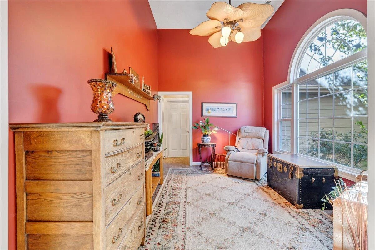 3085 Creekside DR - Photo 9