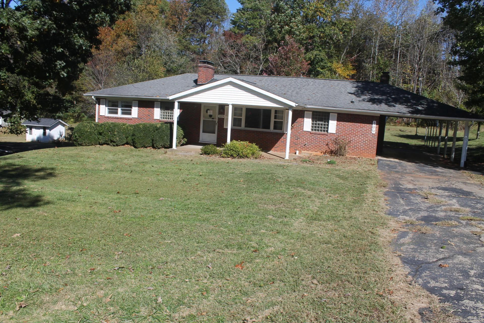109 Villa RD