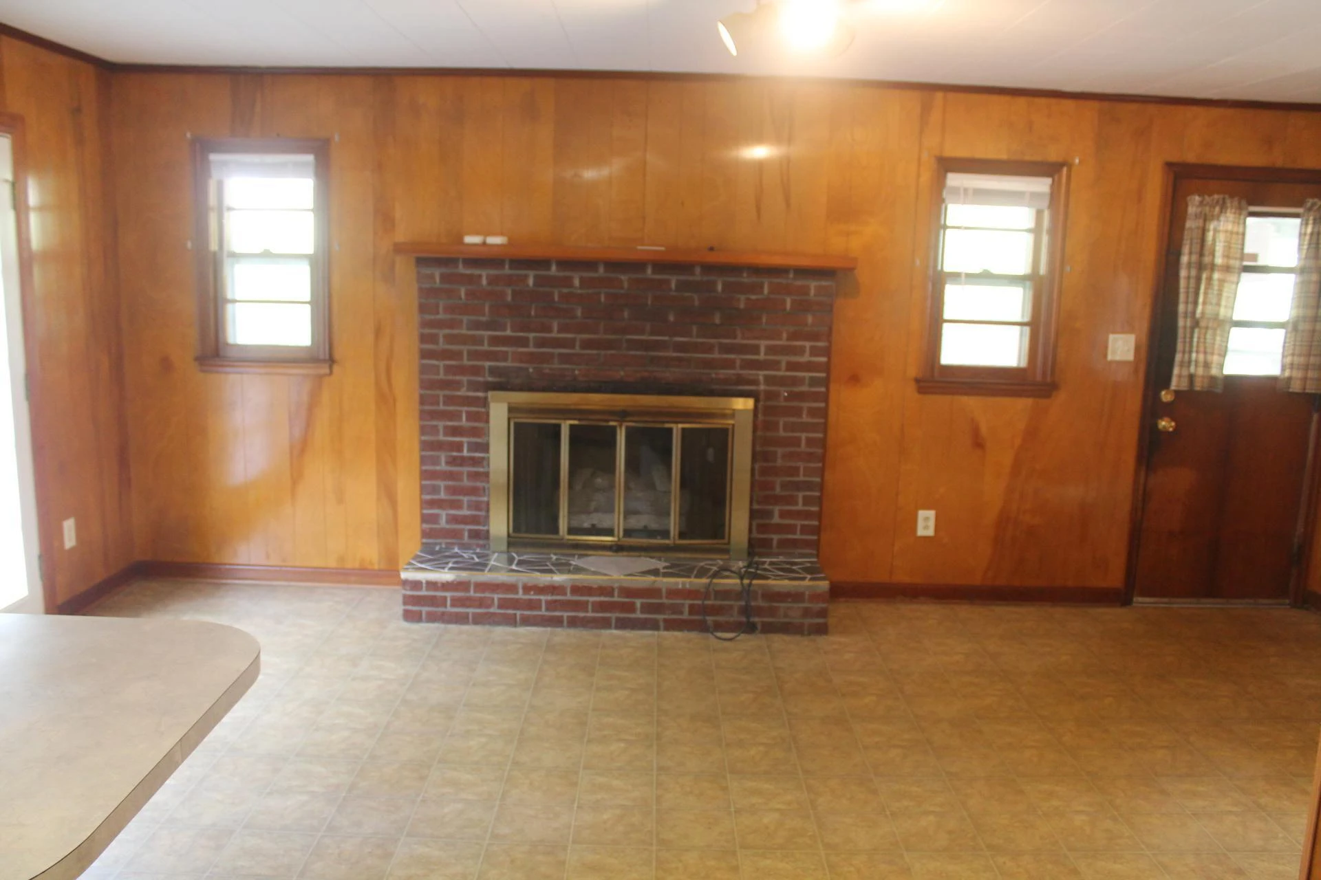 109 Villa RD - Photo 14