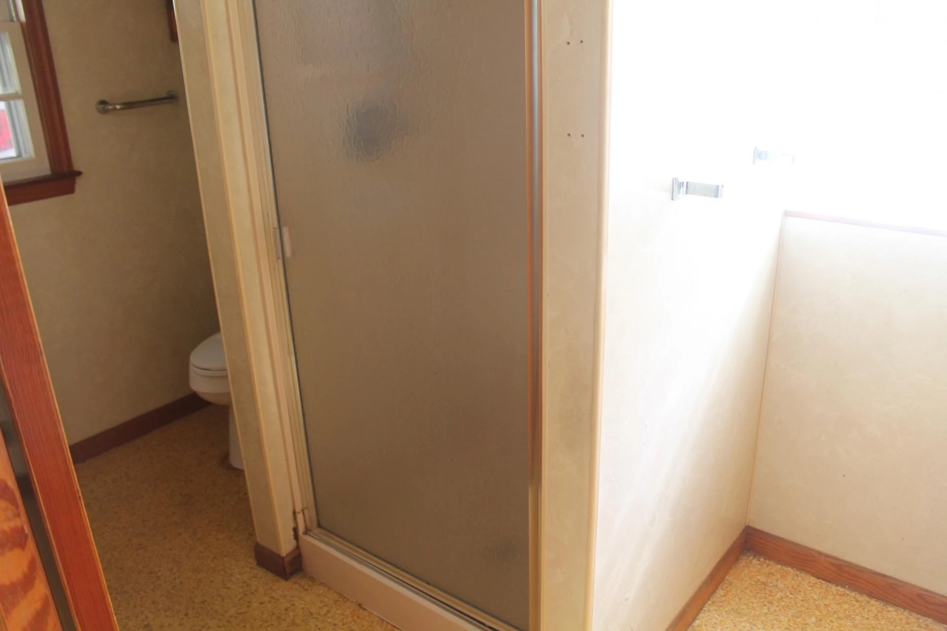 109 Villa RD - Photo 24