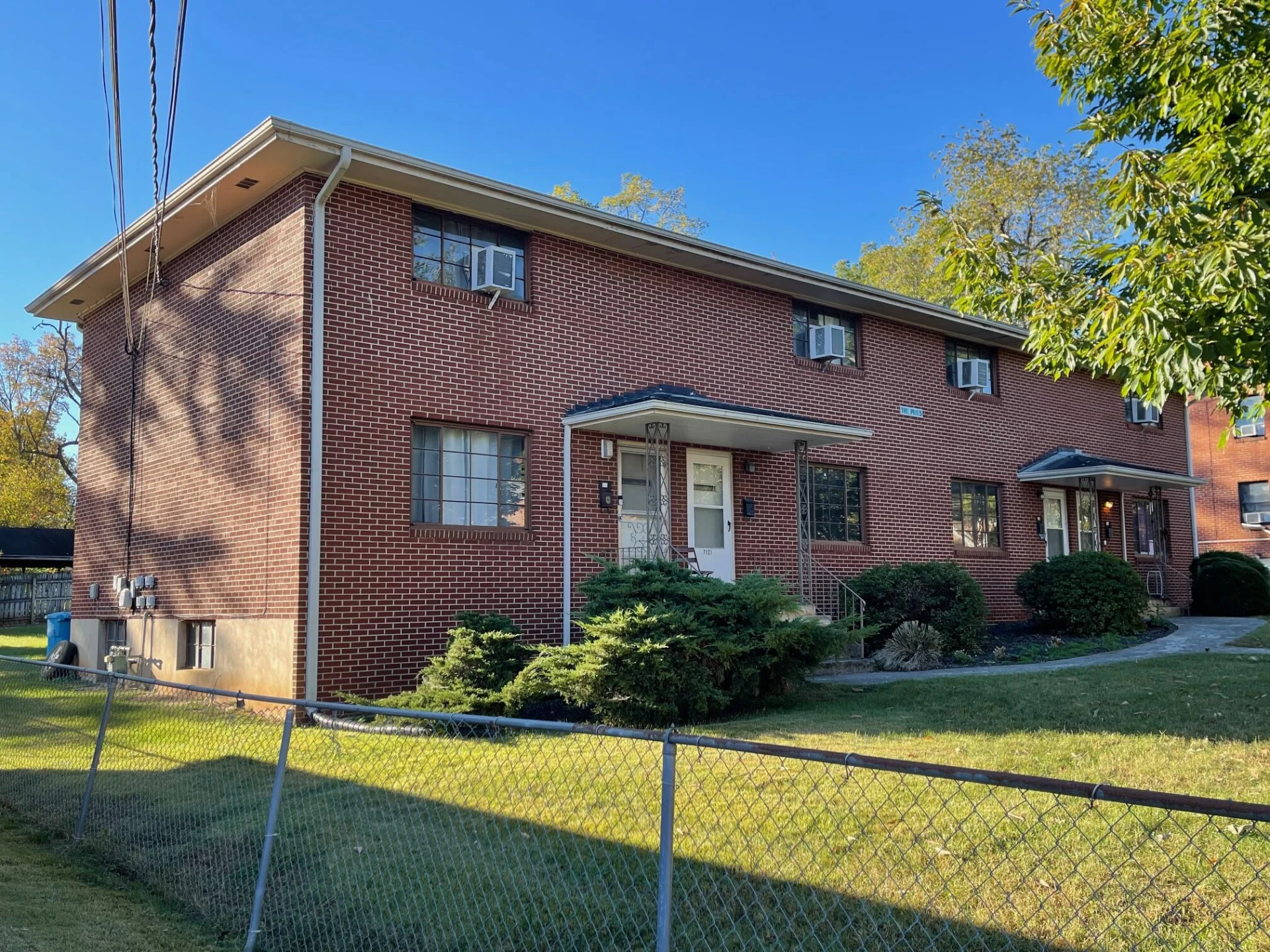 2717 Broad ST NW - Photo 4