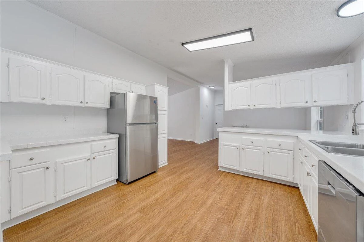 822 Buck Run DR - Photo 15