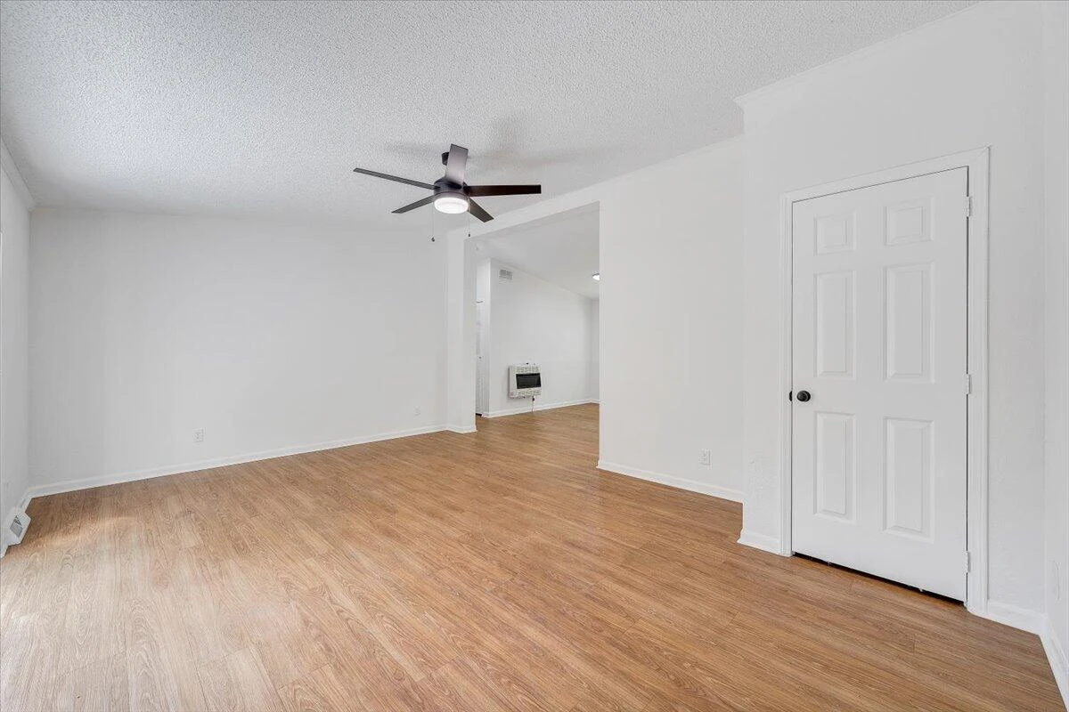 822 Buck Run DR - Photo 2