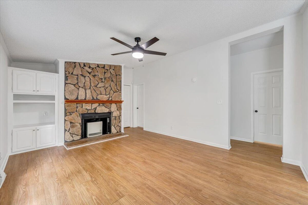 822 Buck Run DR - Photo 21