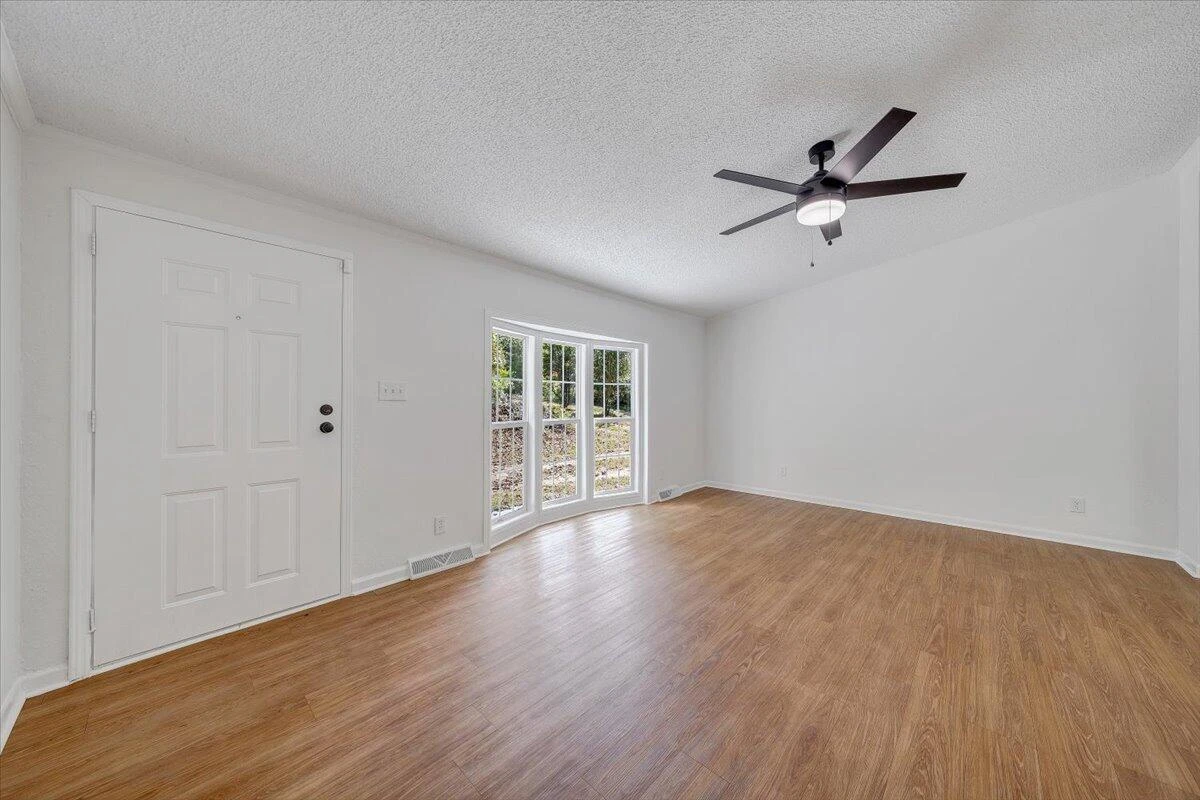 822 Buck Run DR - Photo 3