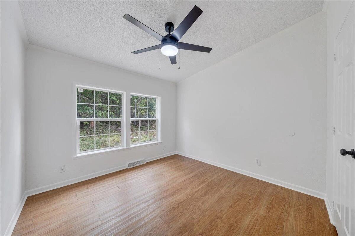822 Buck Run DR - Photo 31
