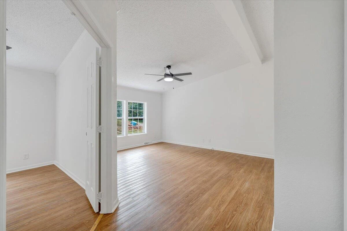 822 Buck Run DR - Photo 33