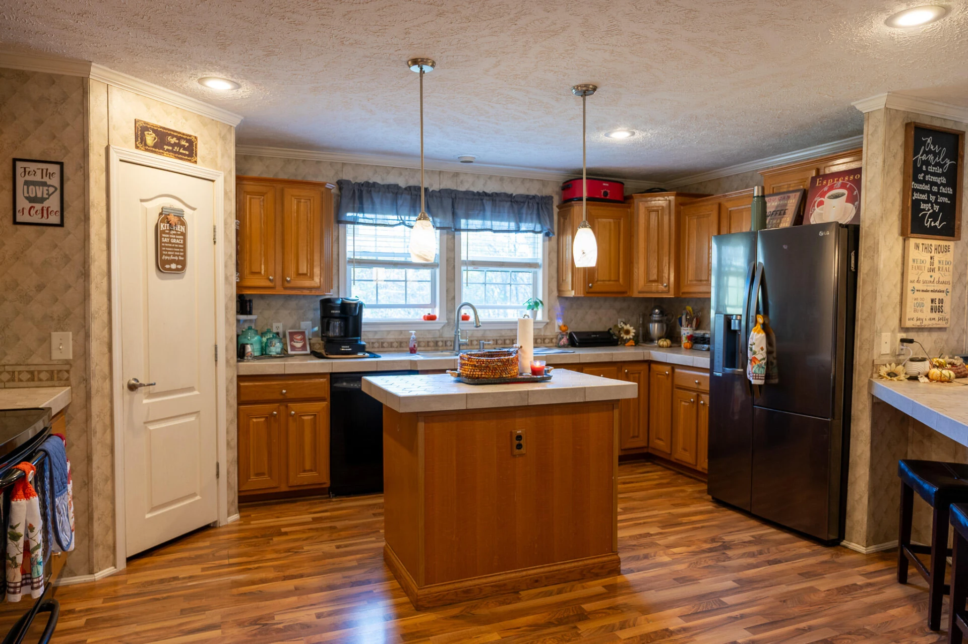 369 Back RD - Photo 2