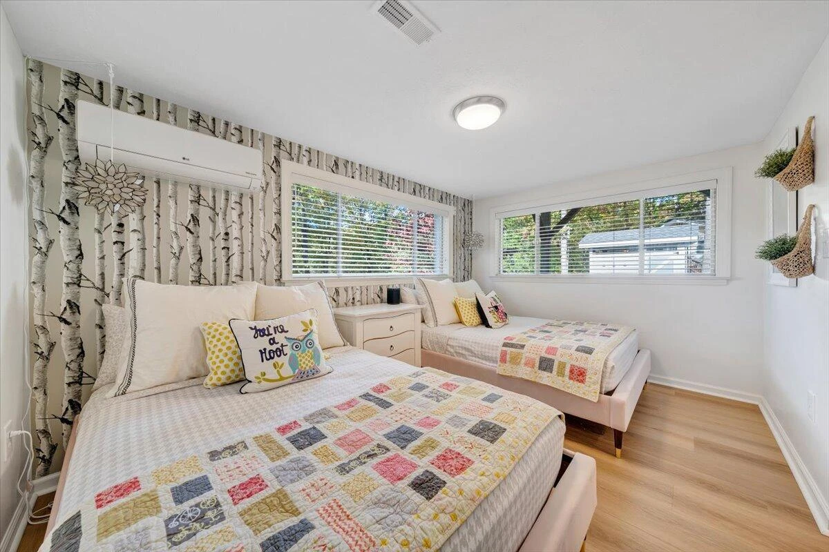 1045 Rufus DR - Photo 31