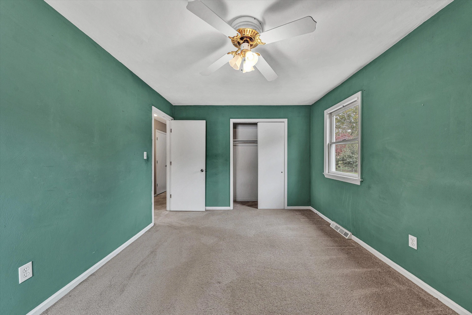 4611 Casper DR NE - Photo 14
