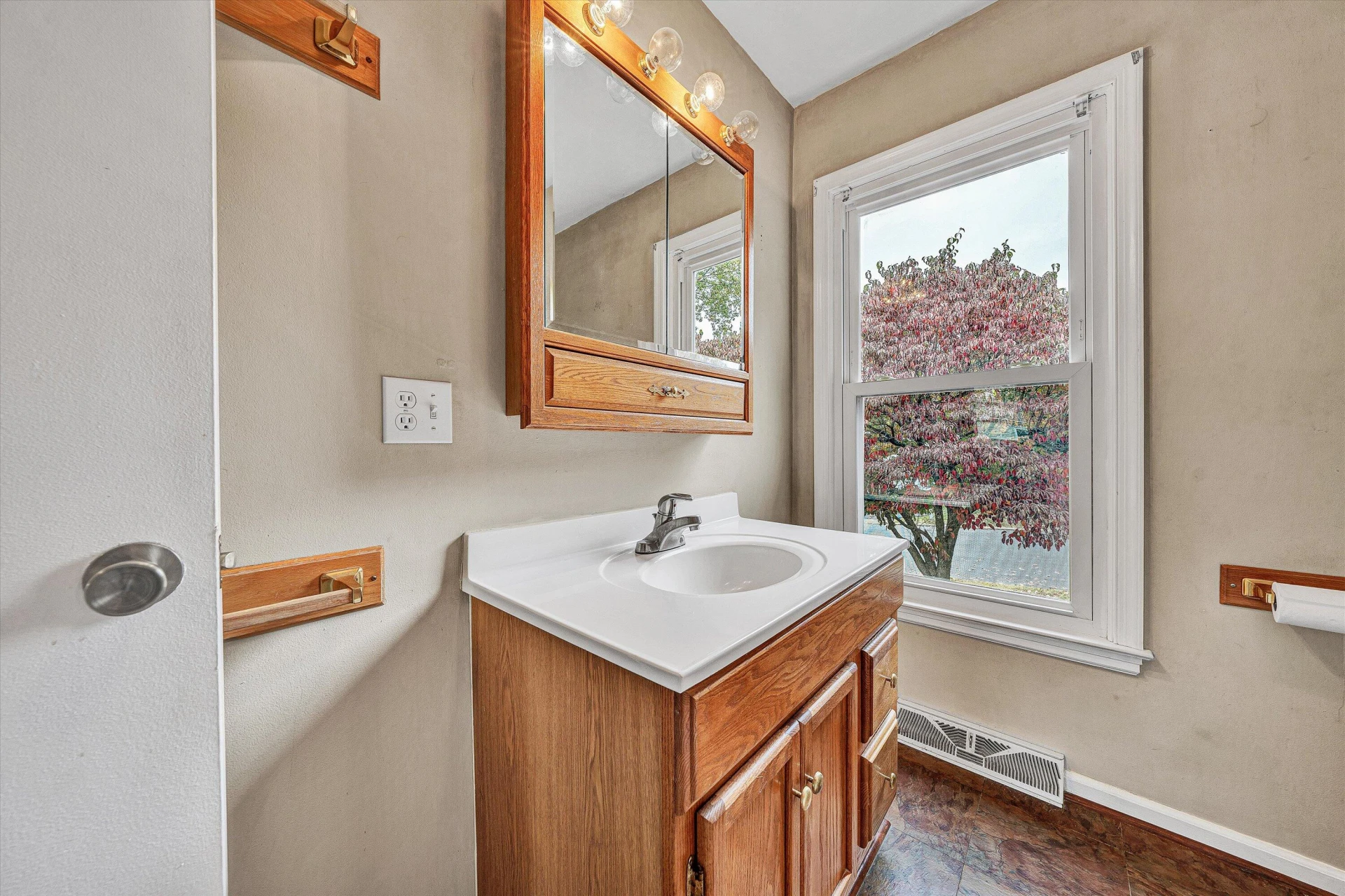 4611 Casper DR NE - Photo 17