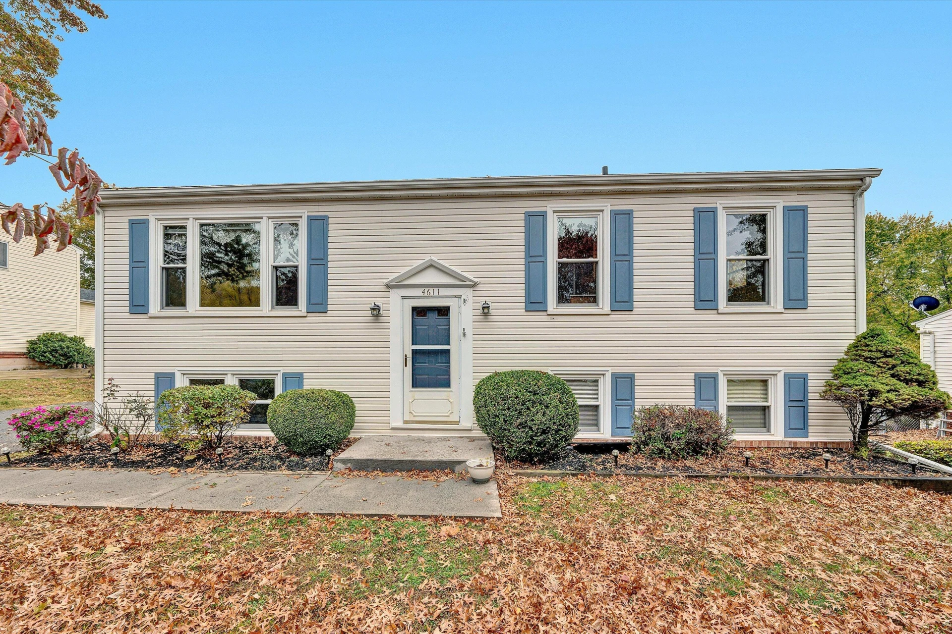 4611 Casper DR NE - Photo 2