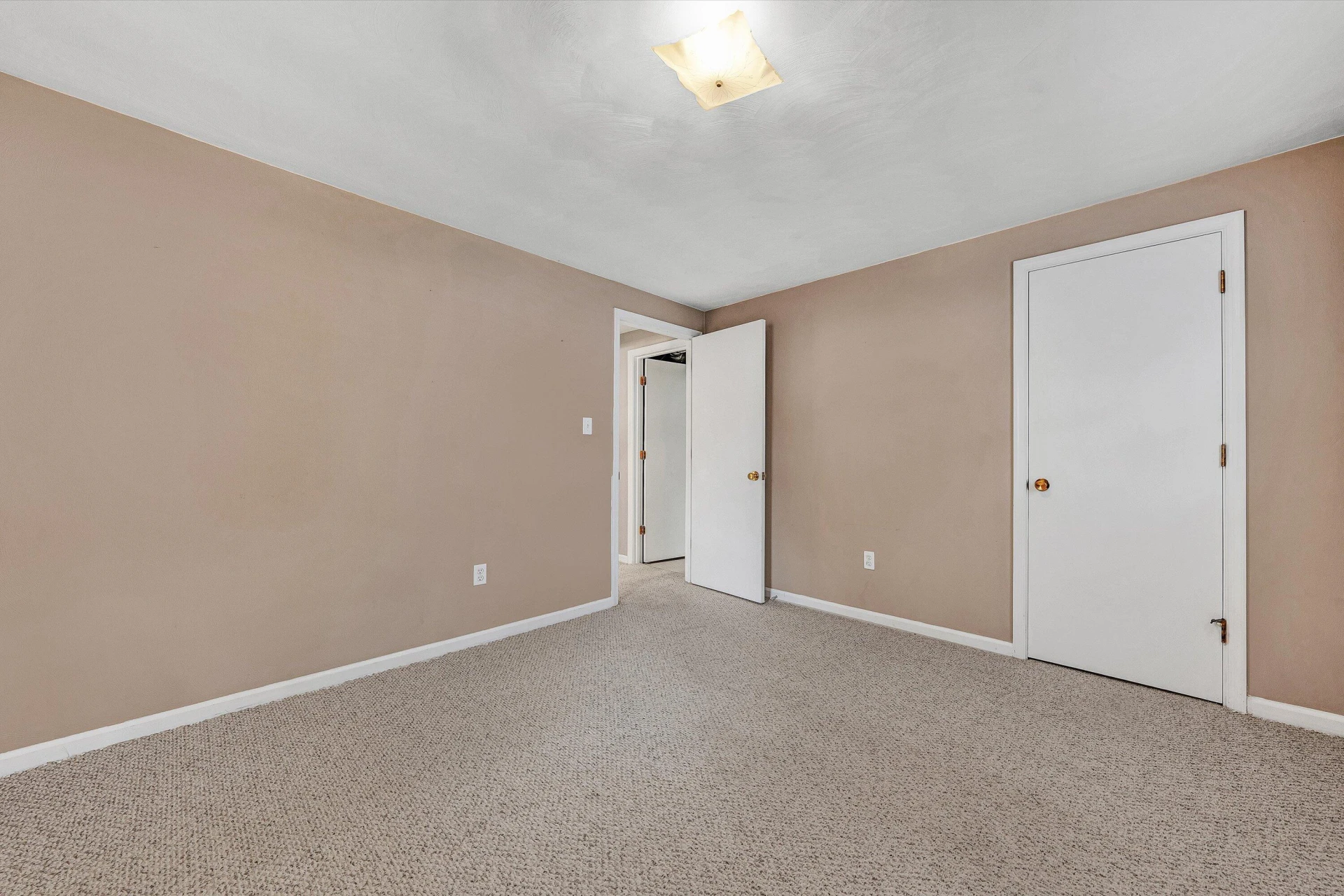 4611 Casper DR NE - Photo 24