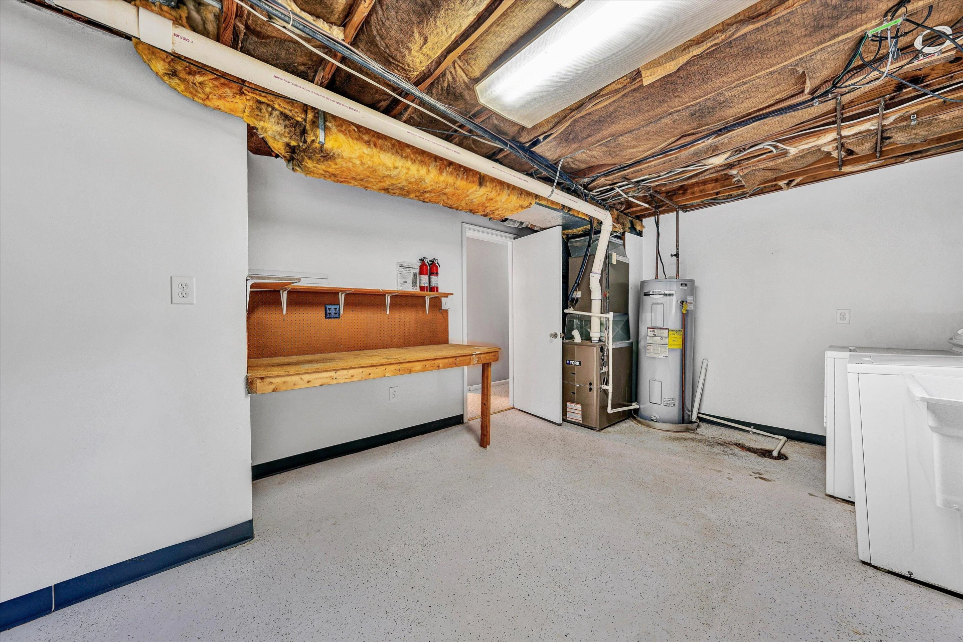 4611 Casper DR NE - Photo 27