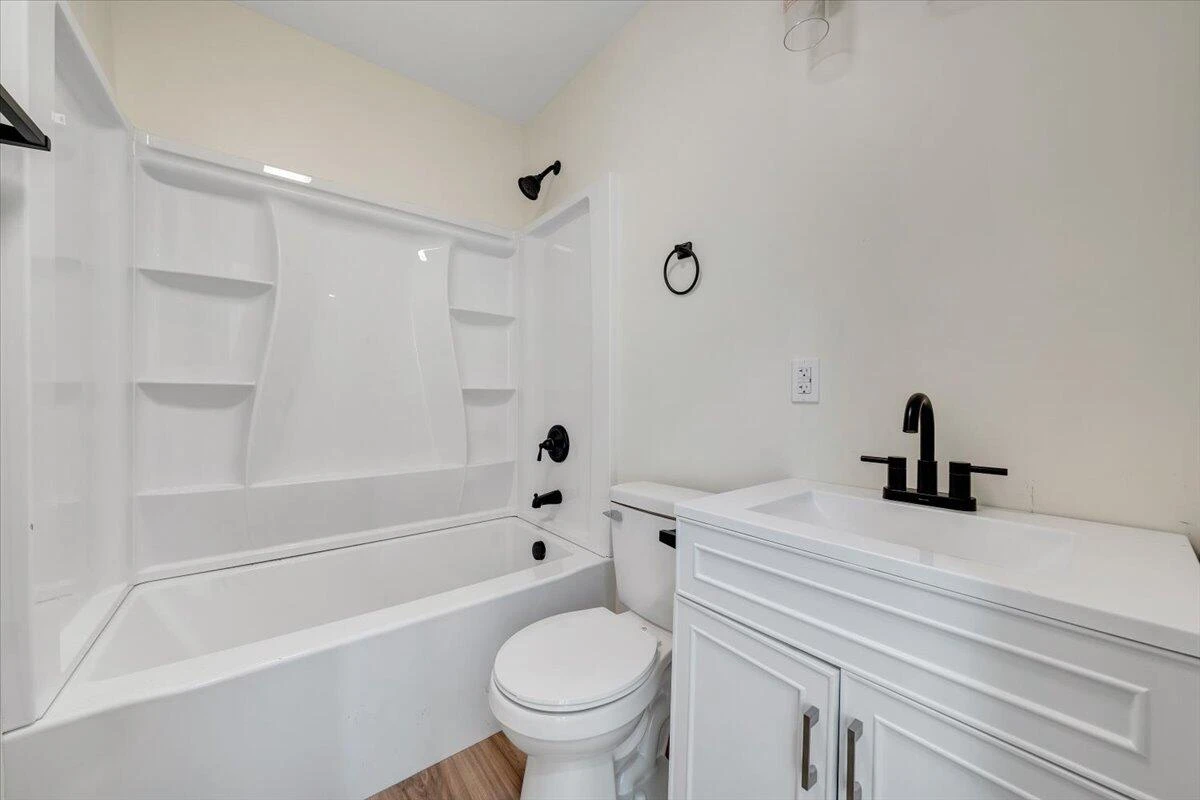 4407 NE Palmer AVE NE - Photo 14