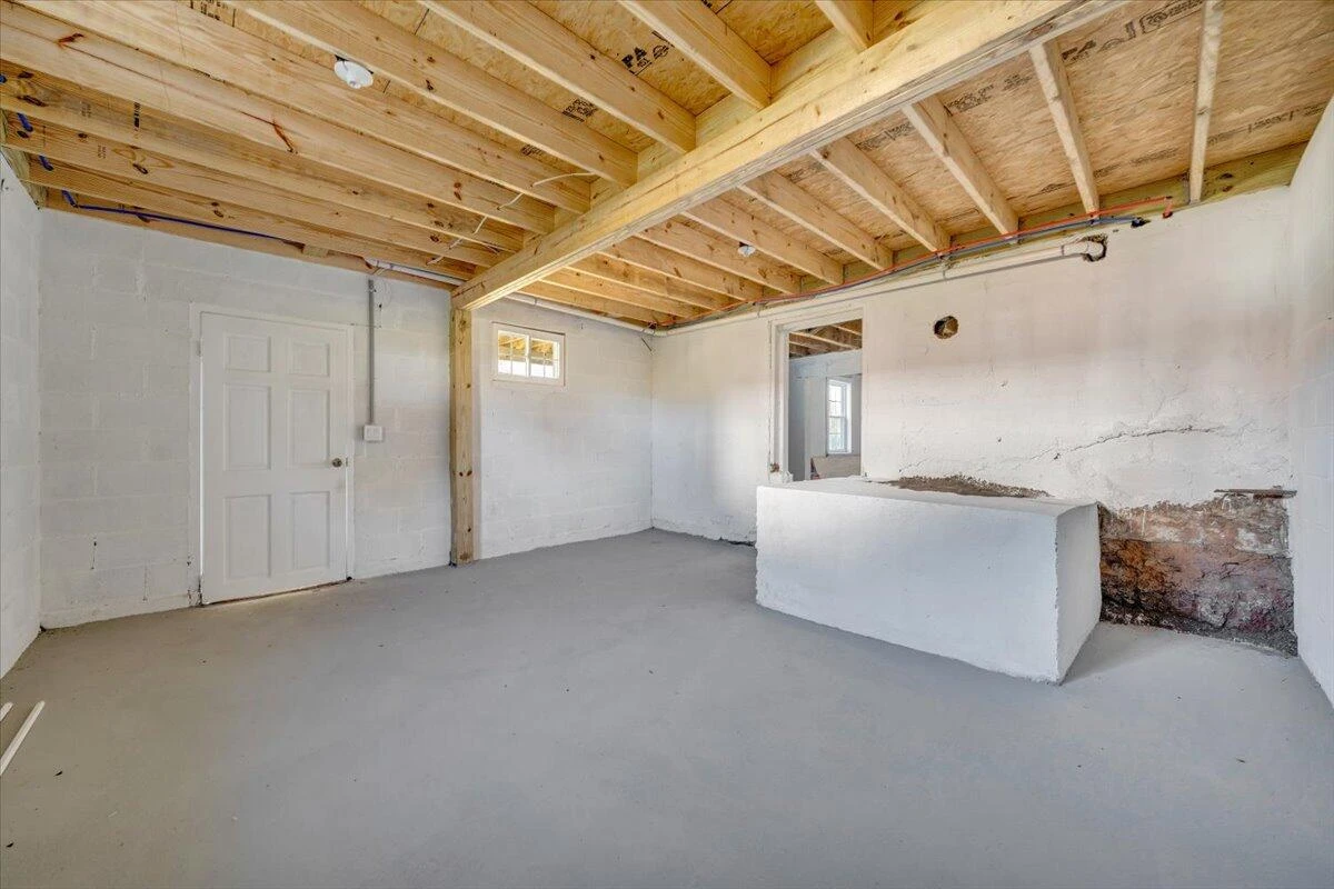 4407 NE Palmer AVE NE - Photo 16