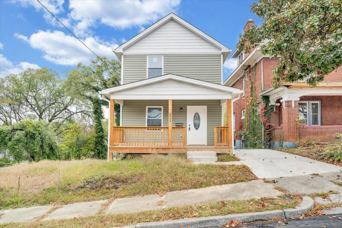 321 Patton AVE NW