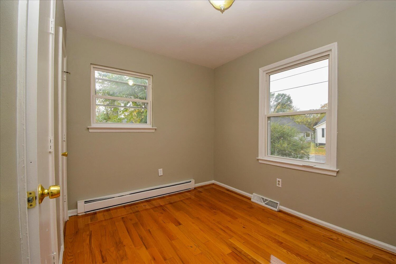 1523 Dunbar ST NW - Photo 13