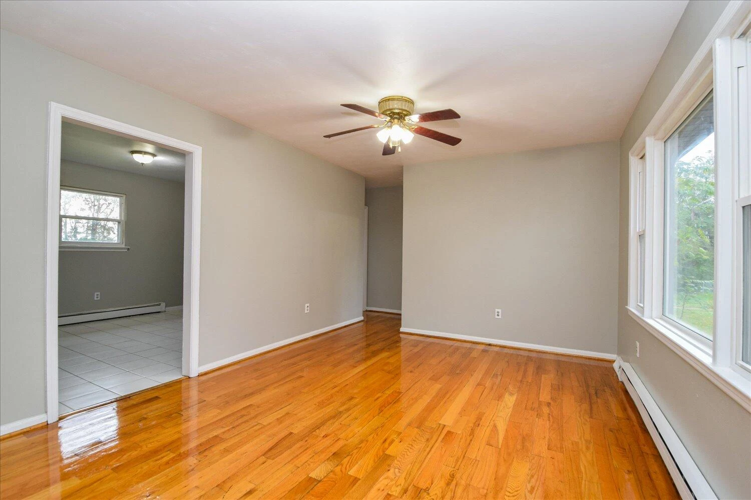 1523 Dunbar ST NW - Photo 5