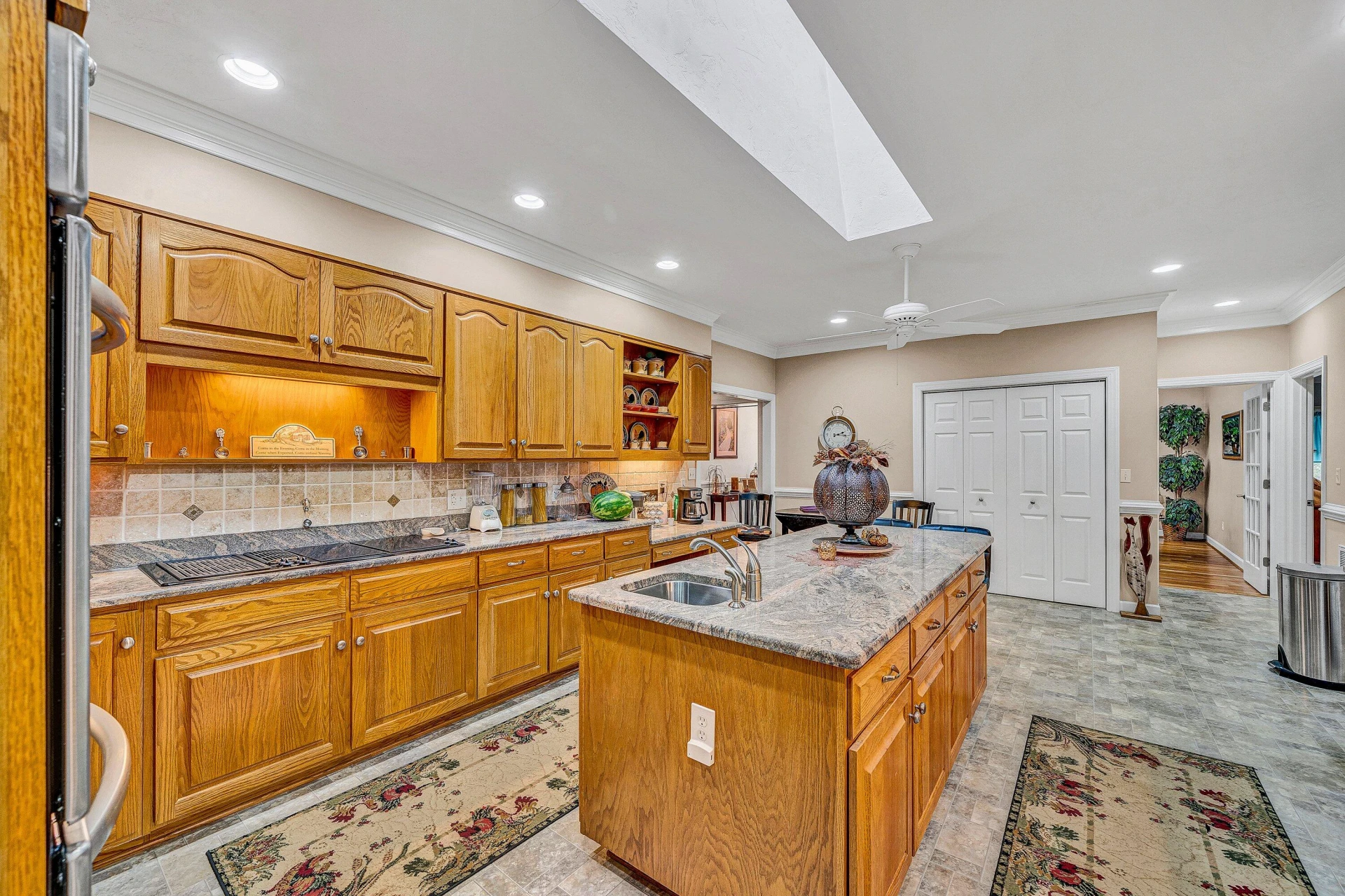 294 Heritage DR - Photo 9