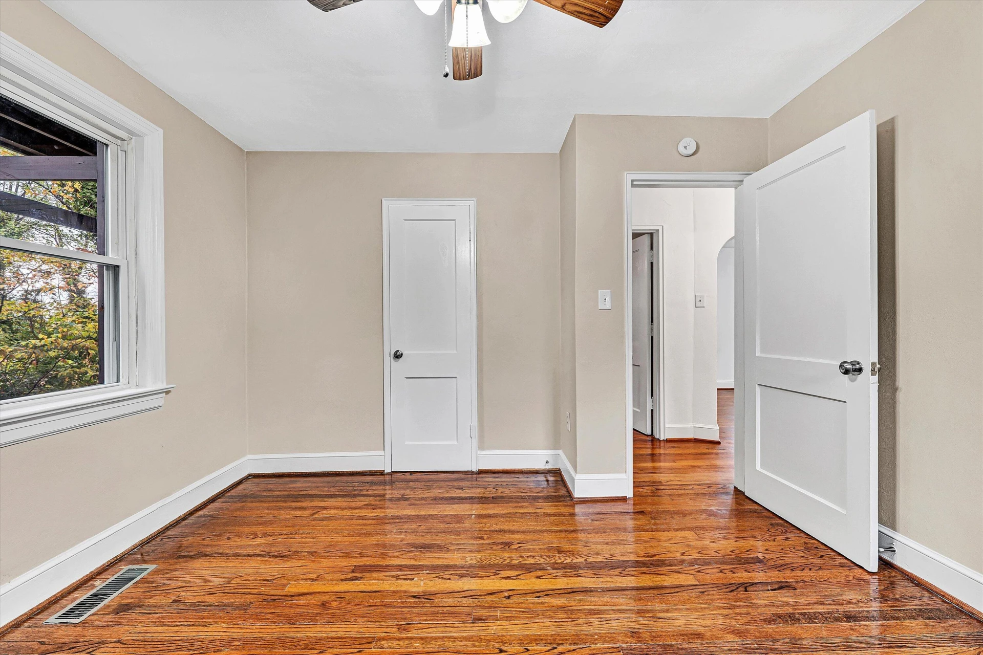 617 E Virginia AVE - Photo 18