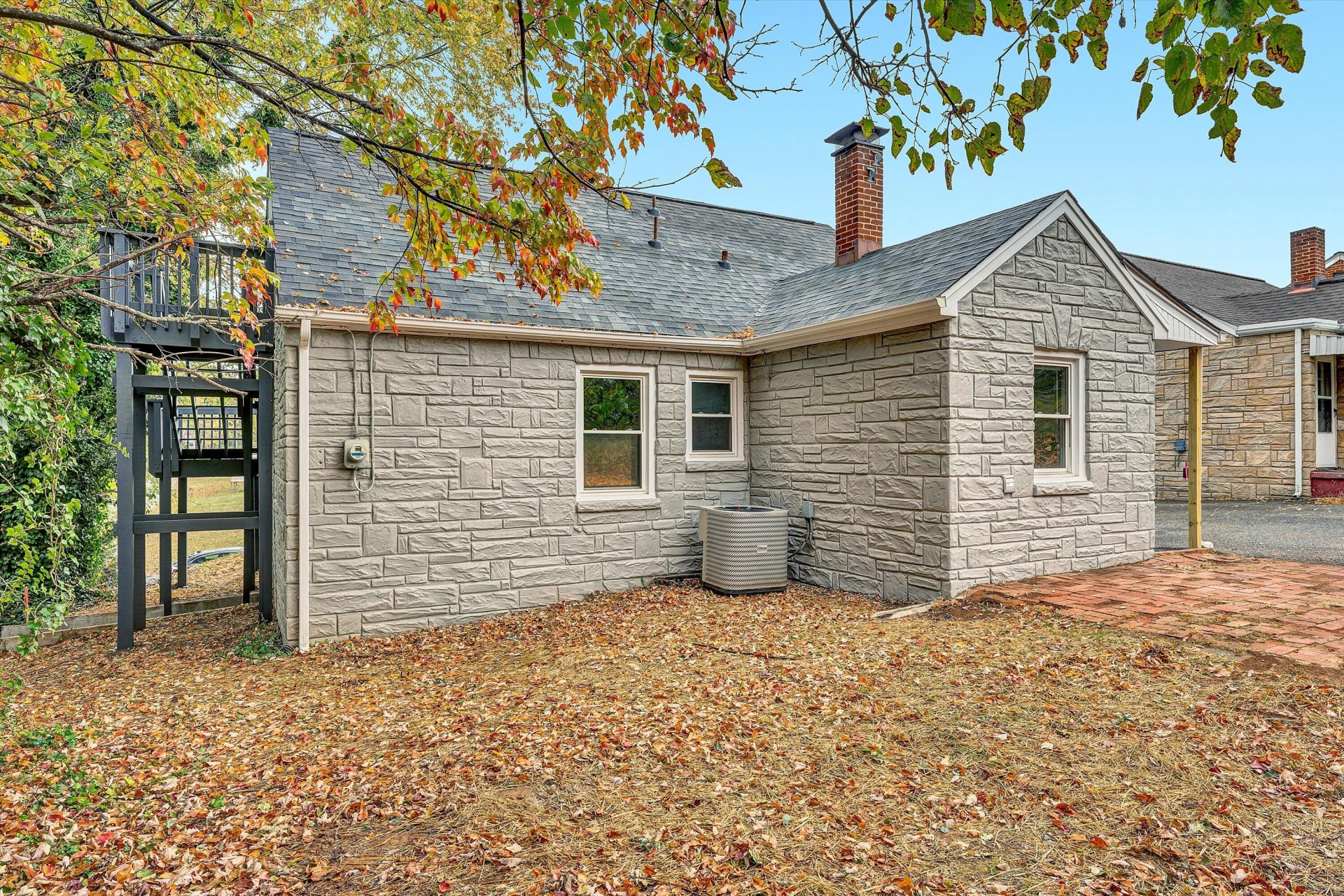 617 E Virginia AVE - Photo 22
