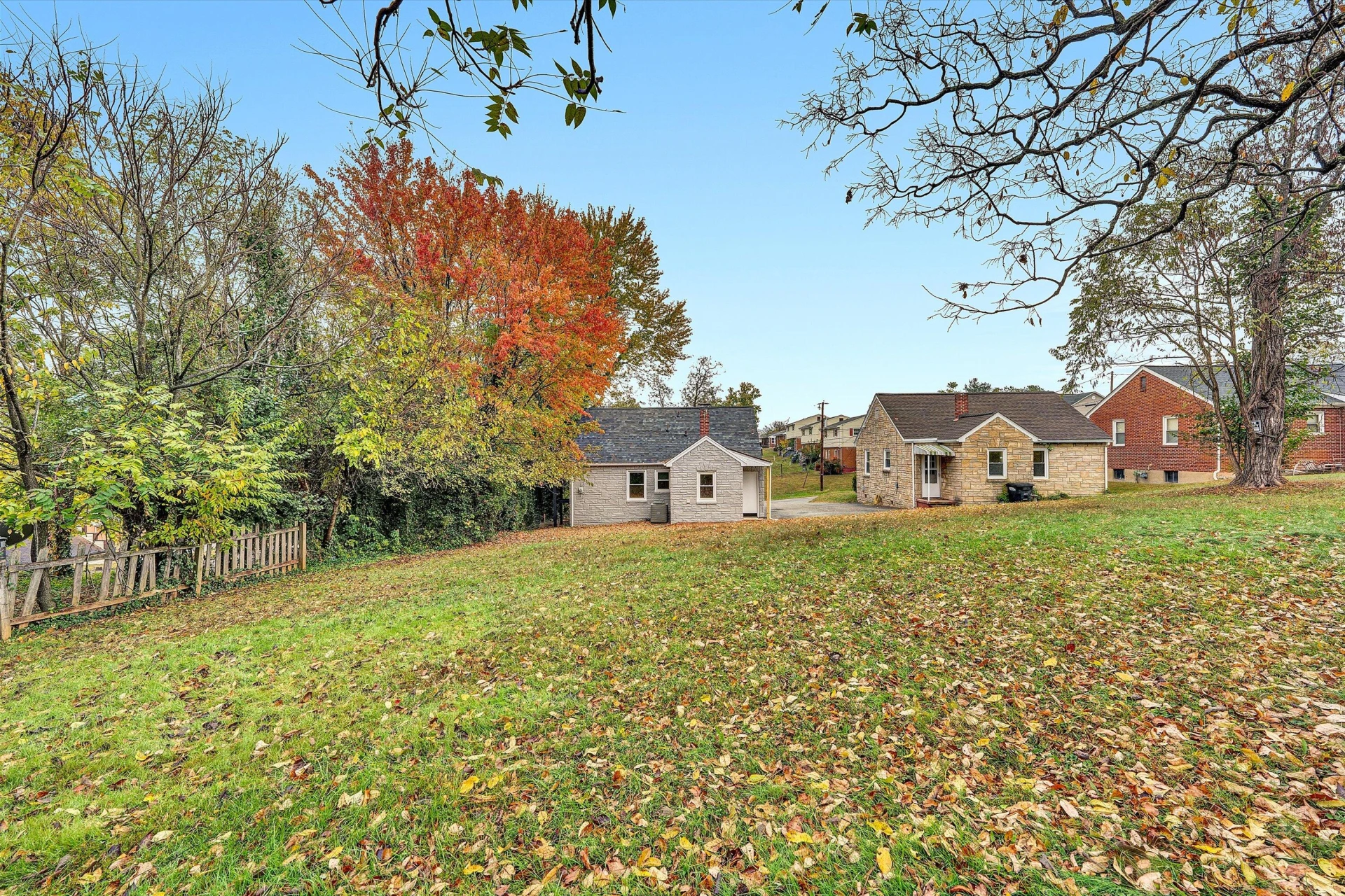 617 E Virginia AVE - Photo 26