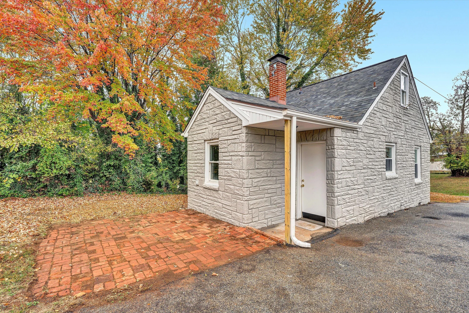 617 E Virginia AVE - Photo 27