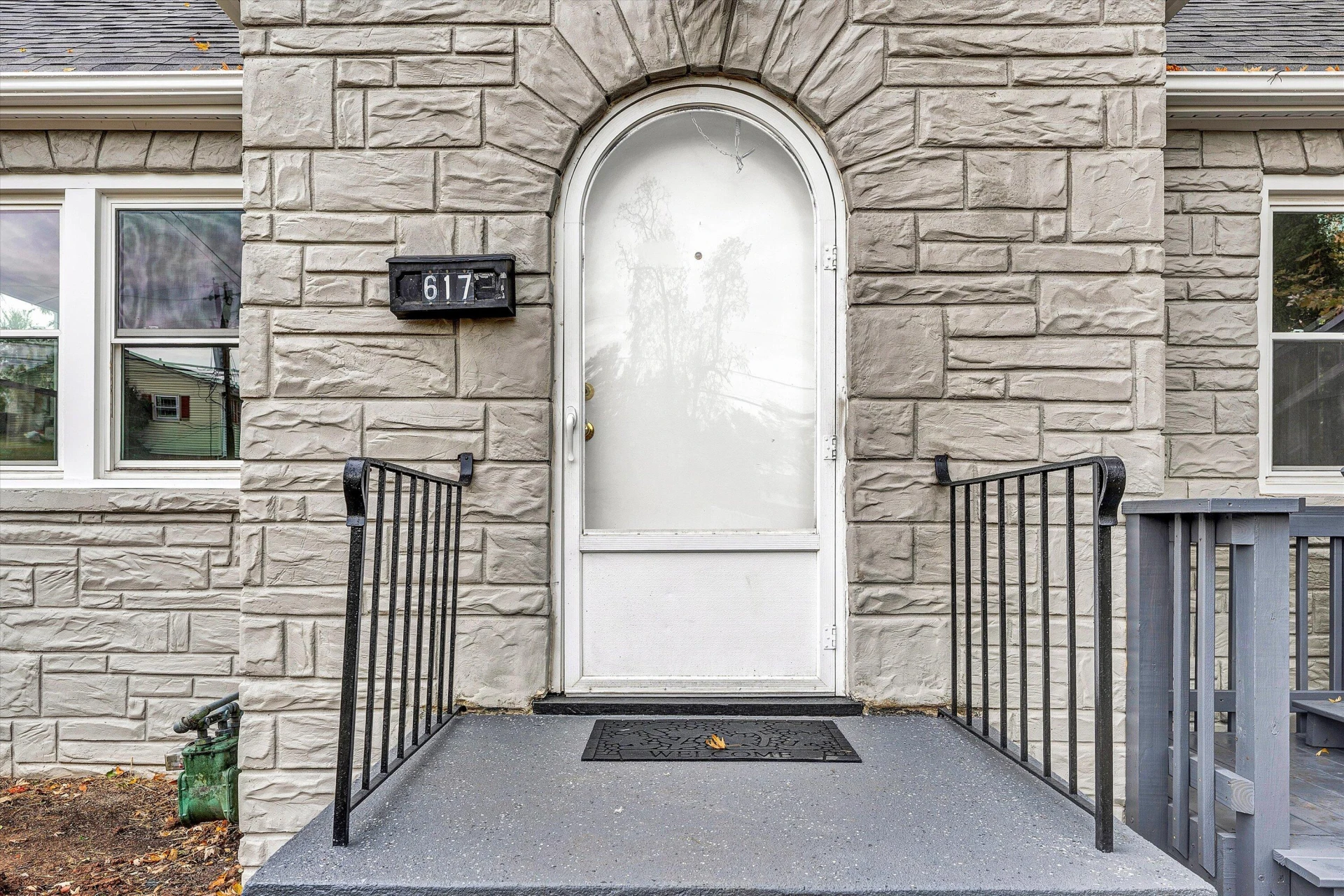 617 E Virginia AVE - Photo 3