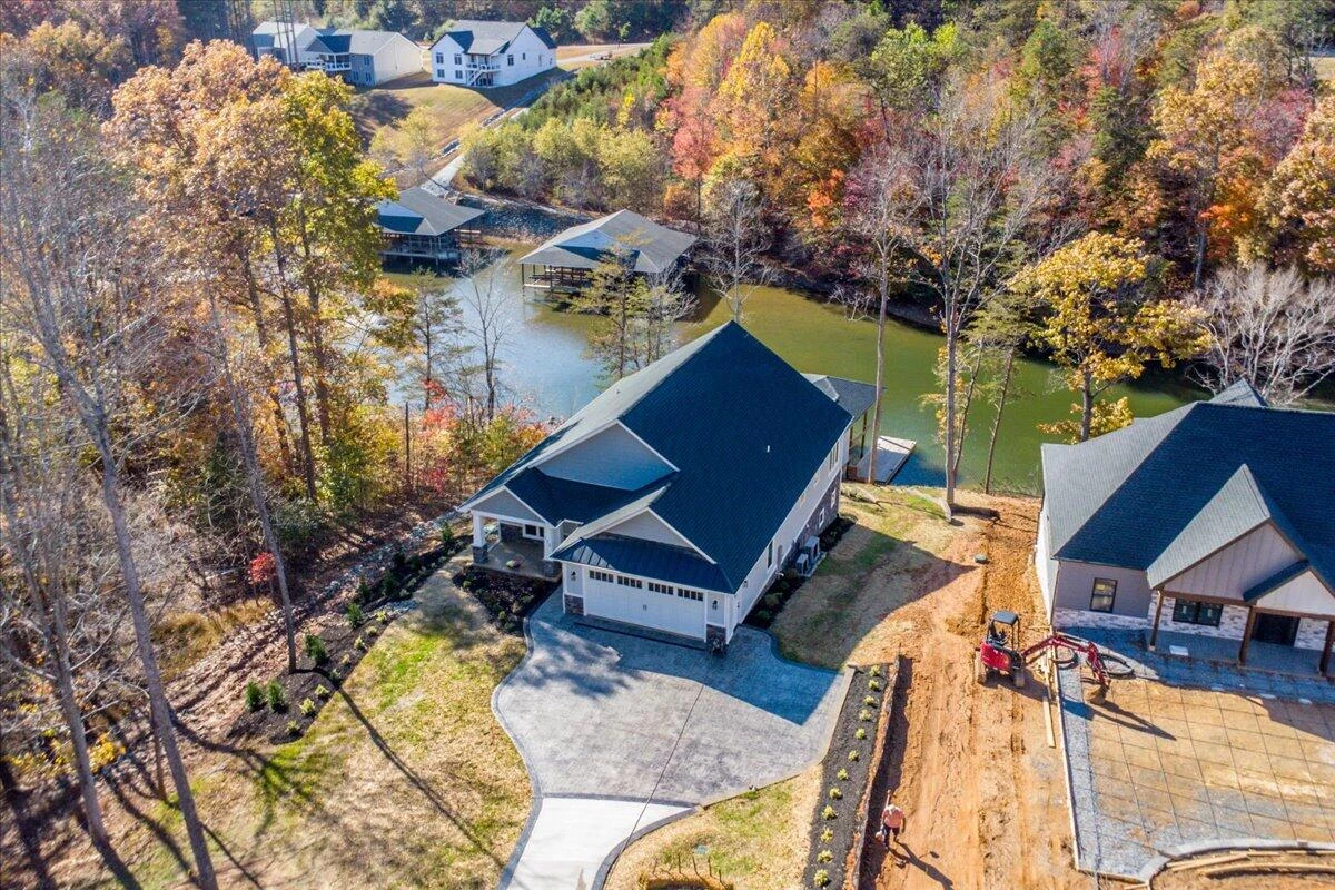 172 Lakewatch CIR