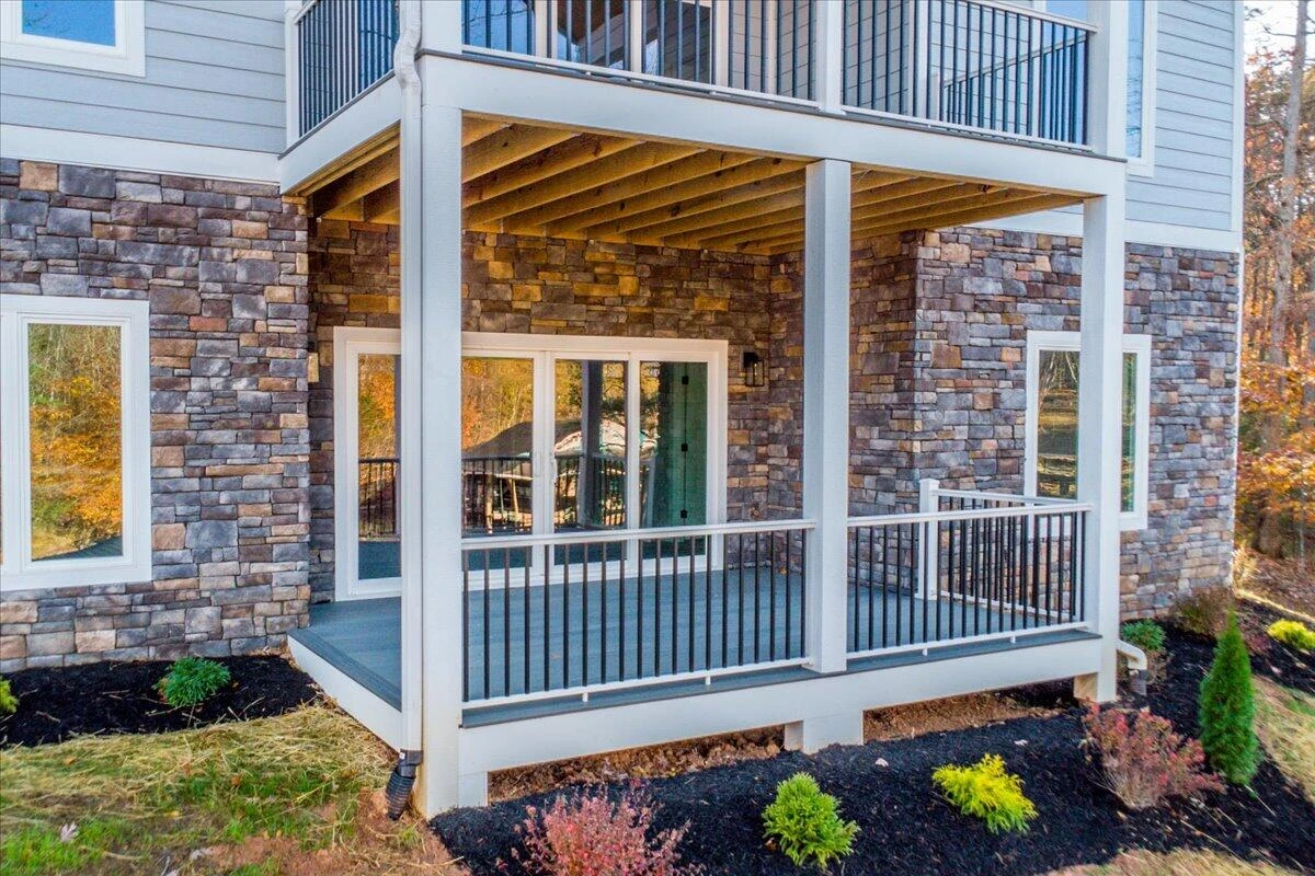 172 Lakewatch CIR - Photo 104