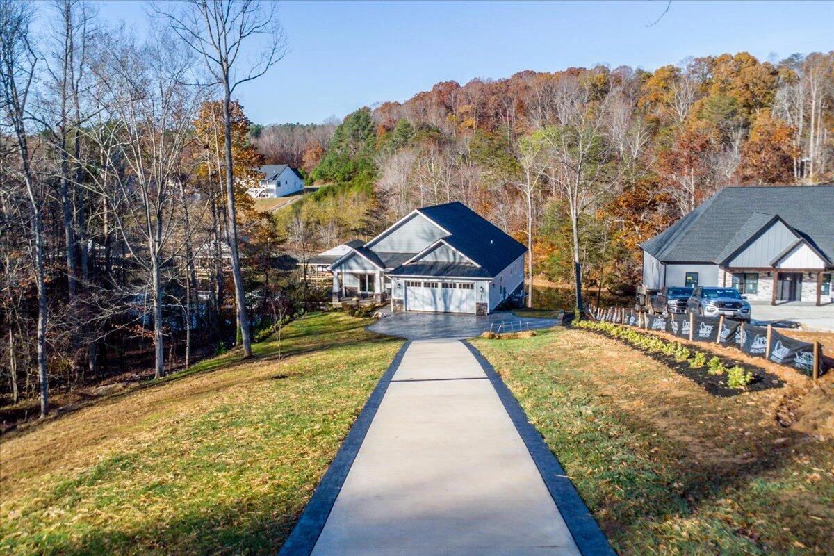 172 Lakewatch CIR - Photo 108