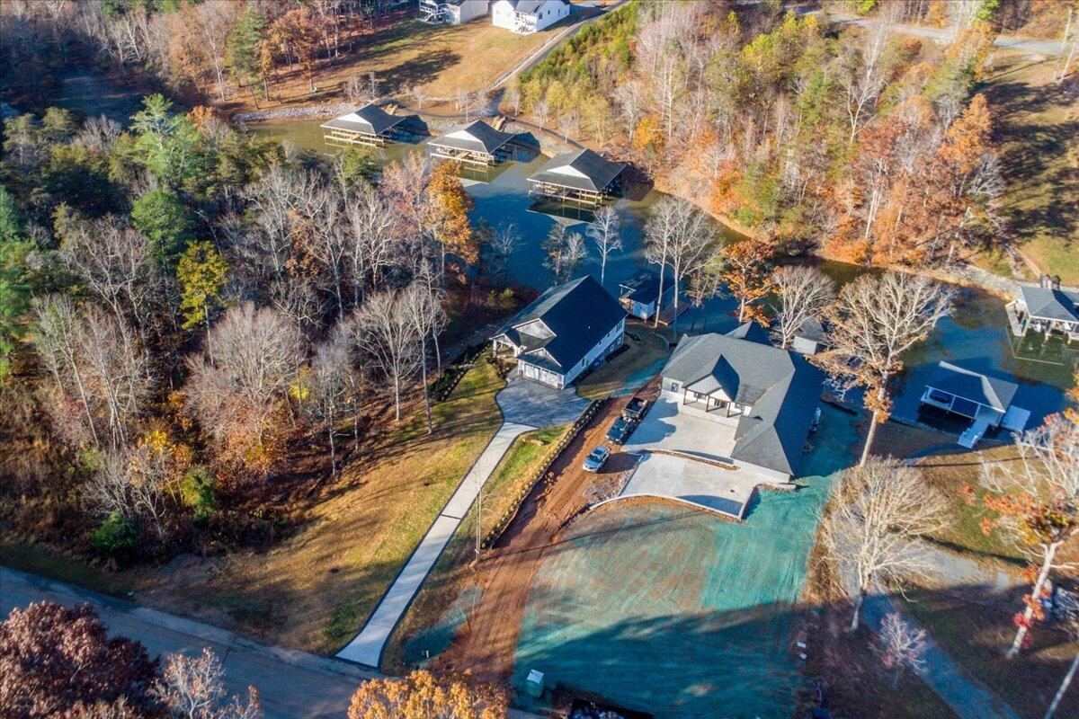 172 Lakewatch CIR - Photo 97