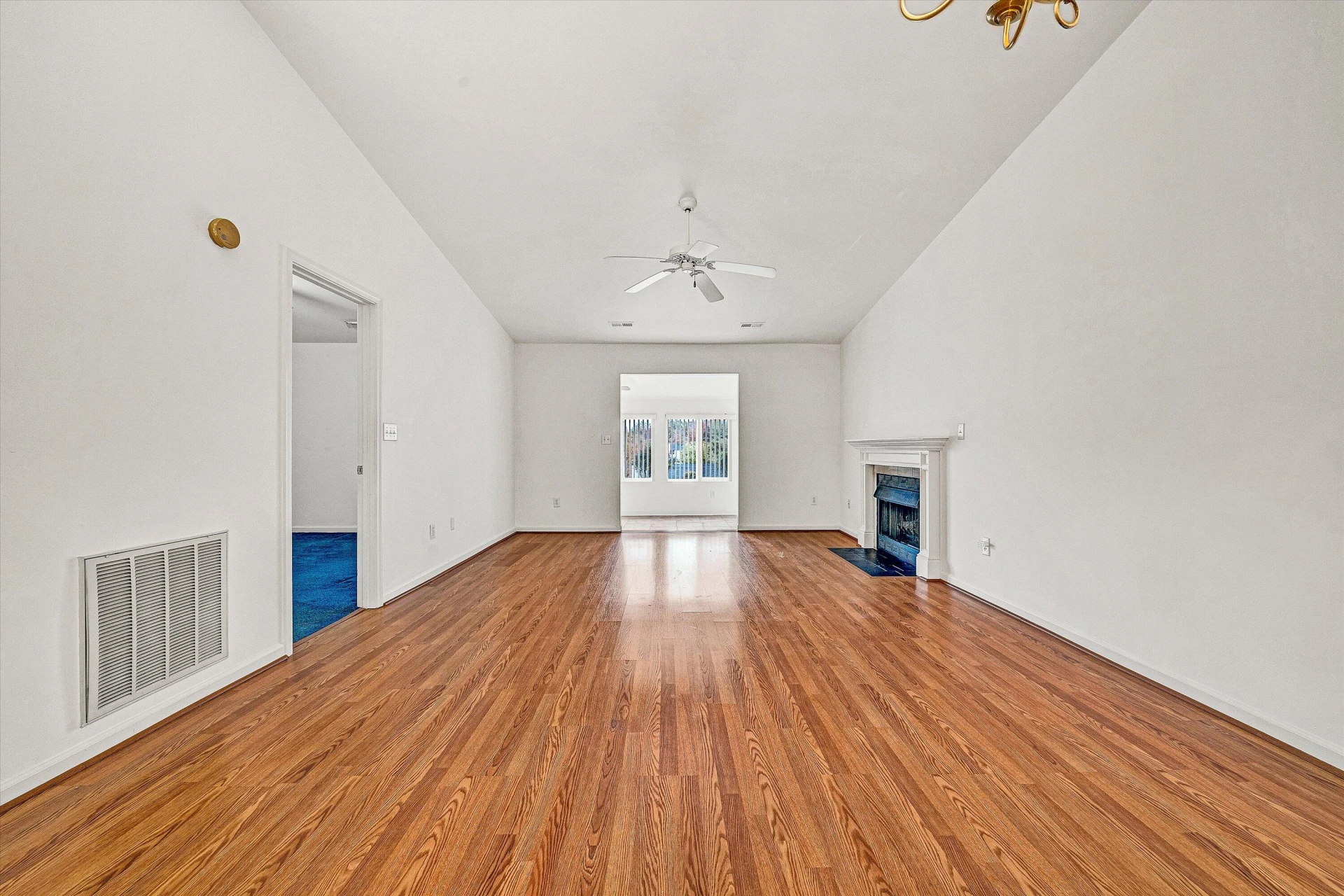 6928 Scotch Pine LN - Photo 11
