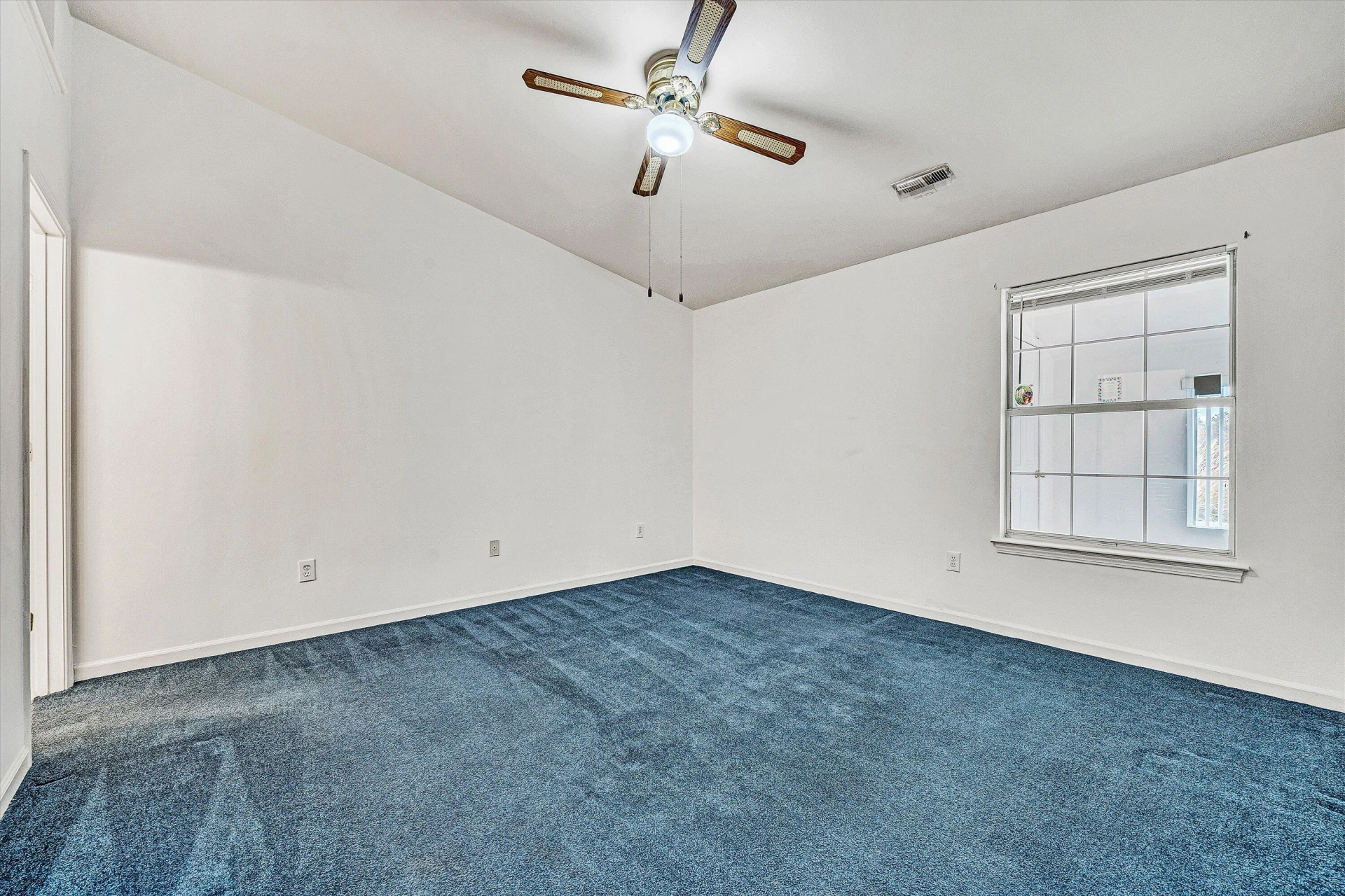 6928 Scotch Pine LN - Photo 15