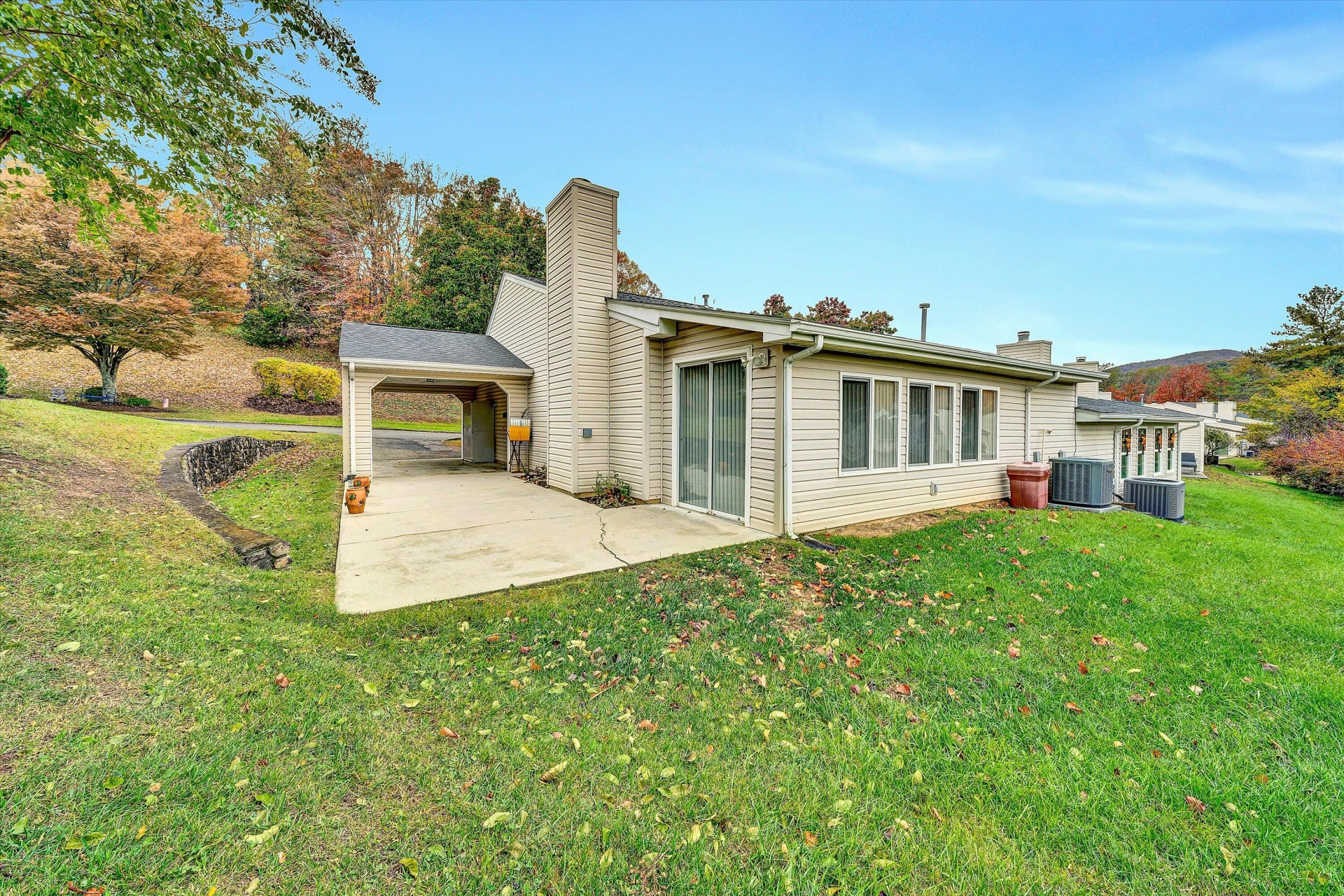 6928 Scotch Pine LN - Photo 24