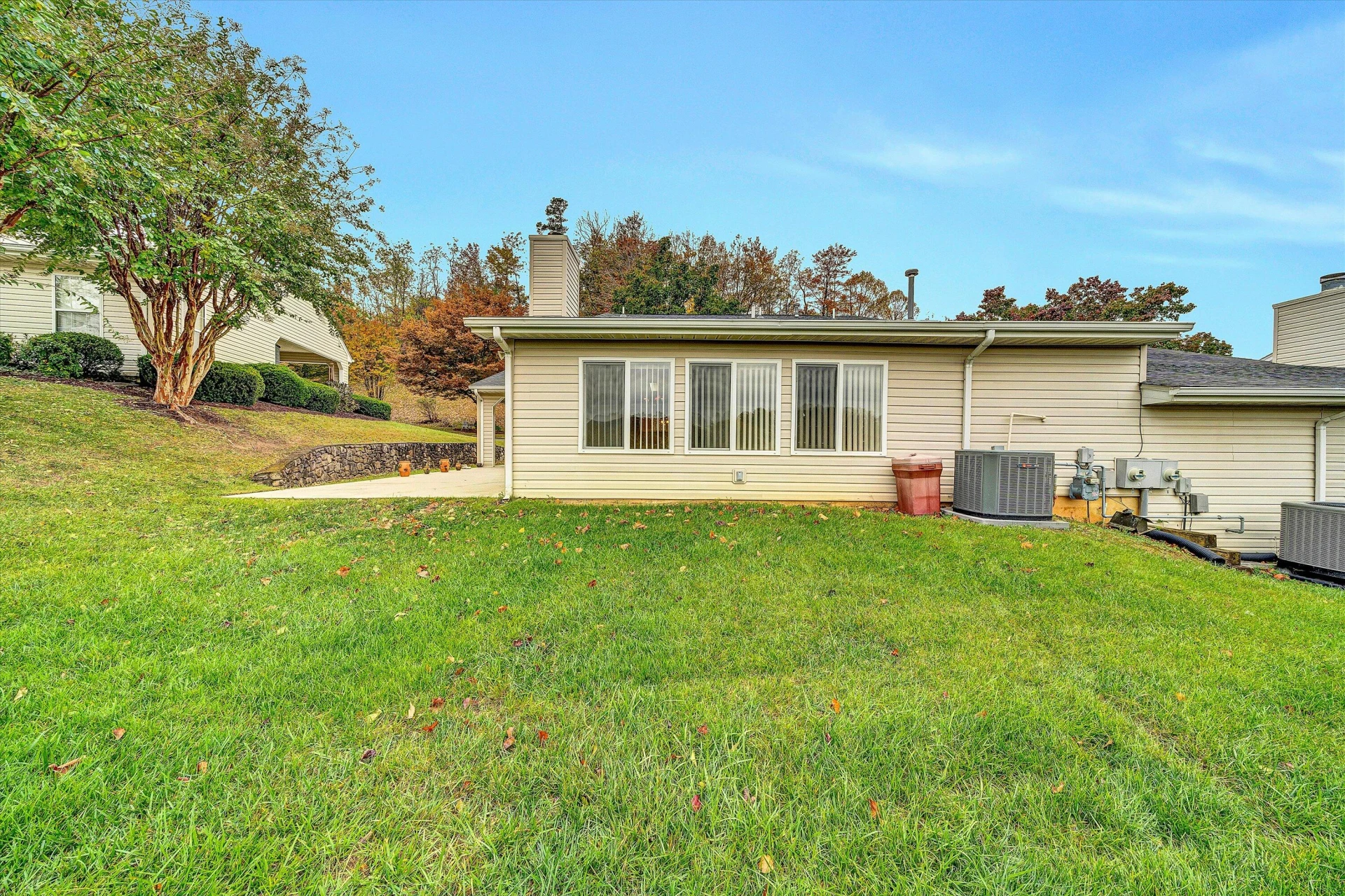 6928 Scotch Pine LN - Photo 25