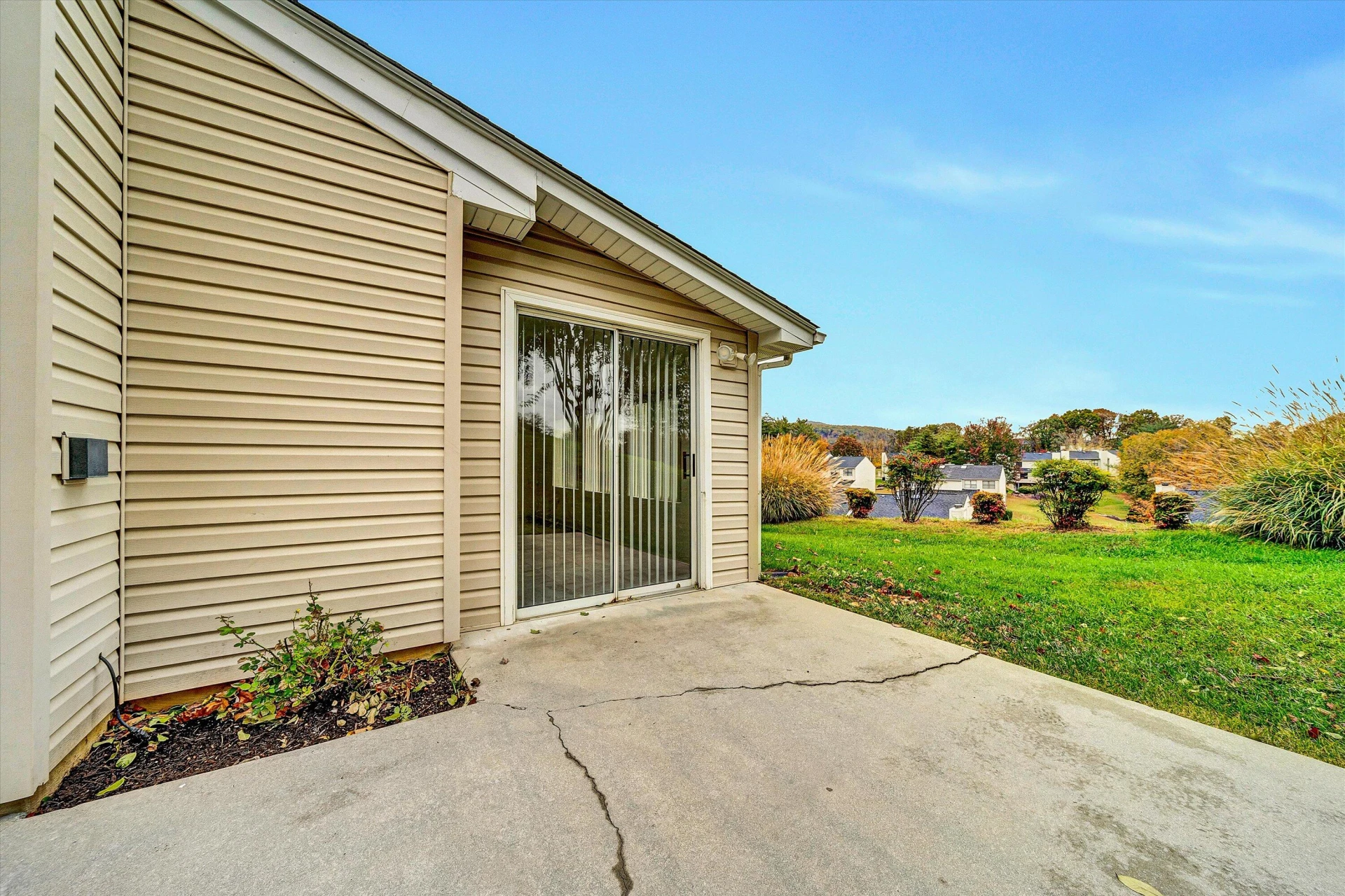 6928 Scotch Pine LN - Photo 27