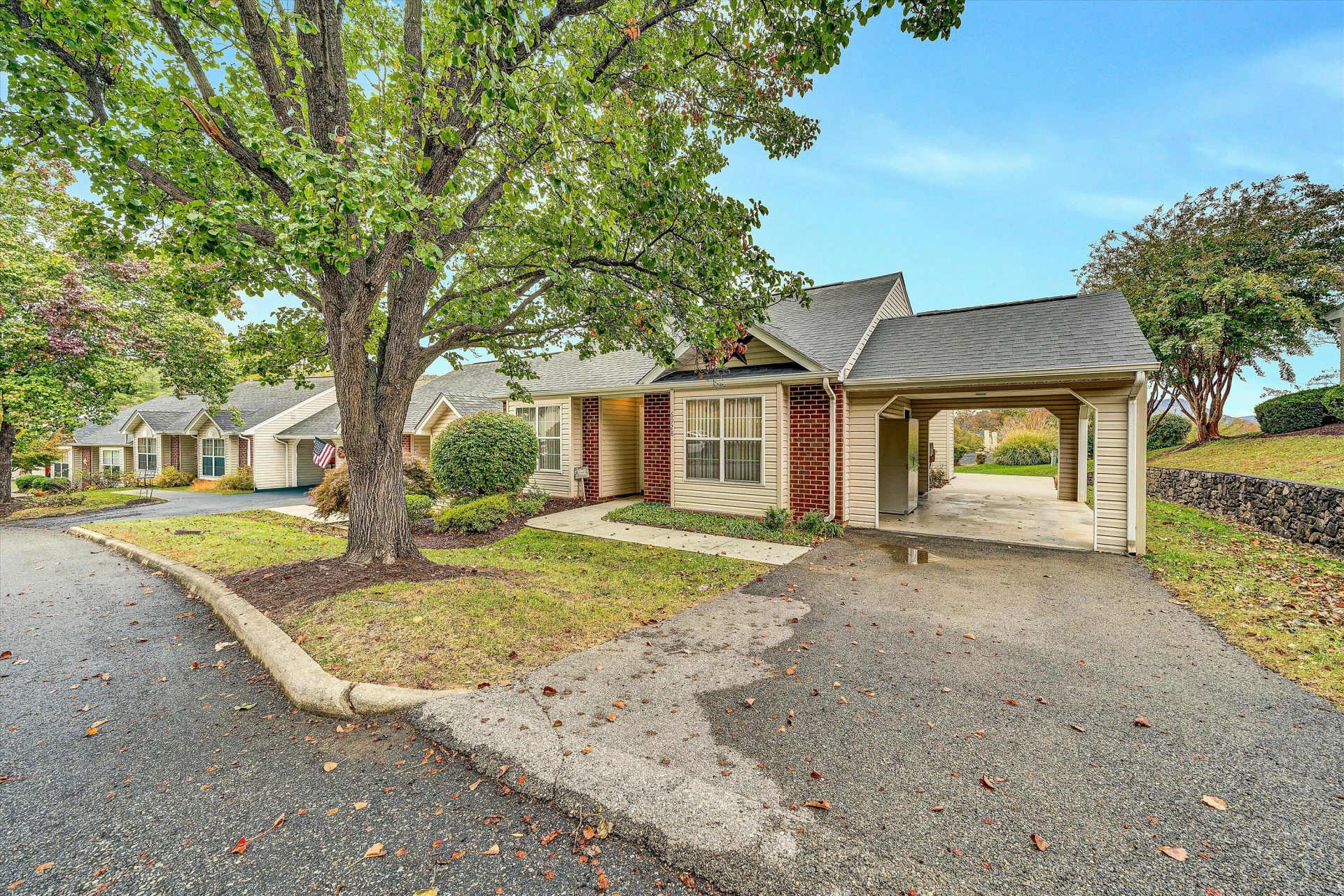6928 Scotch Pine LN - Photo 28