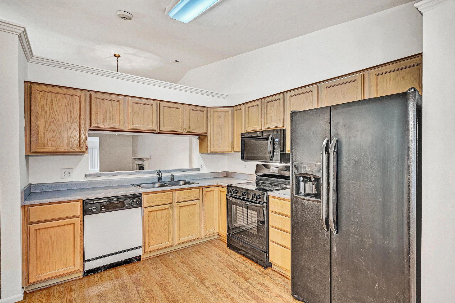 6928 Scotch Pine LN - Photo 4