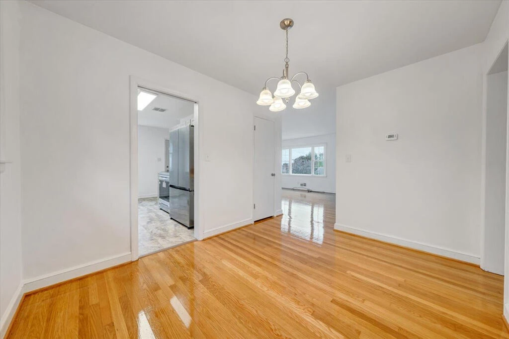 2527 Broad ST NW - Photo 6