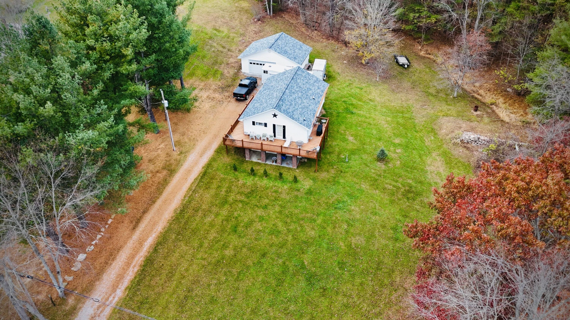 1695 Blue Grass TRL - Photo 3