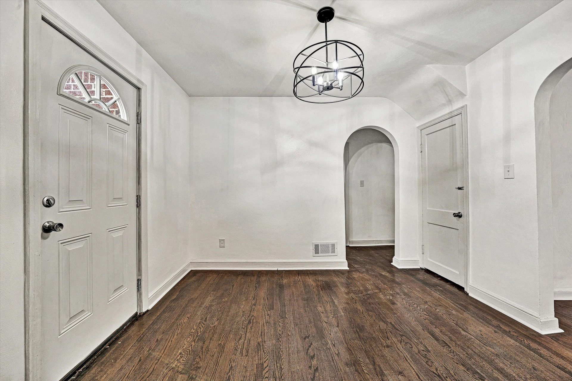 1930 Brandon AVE SW - Photo 14