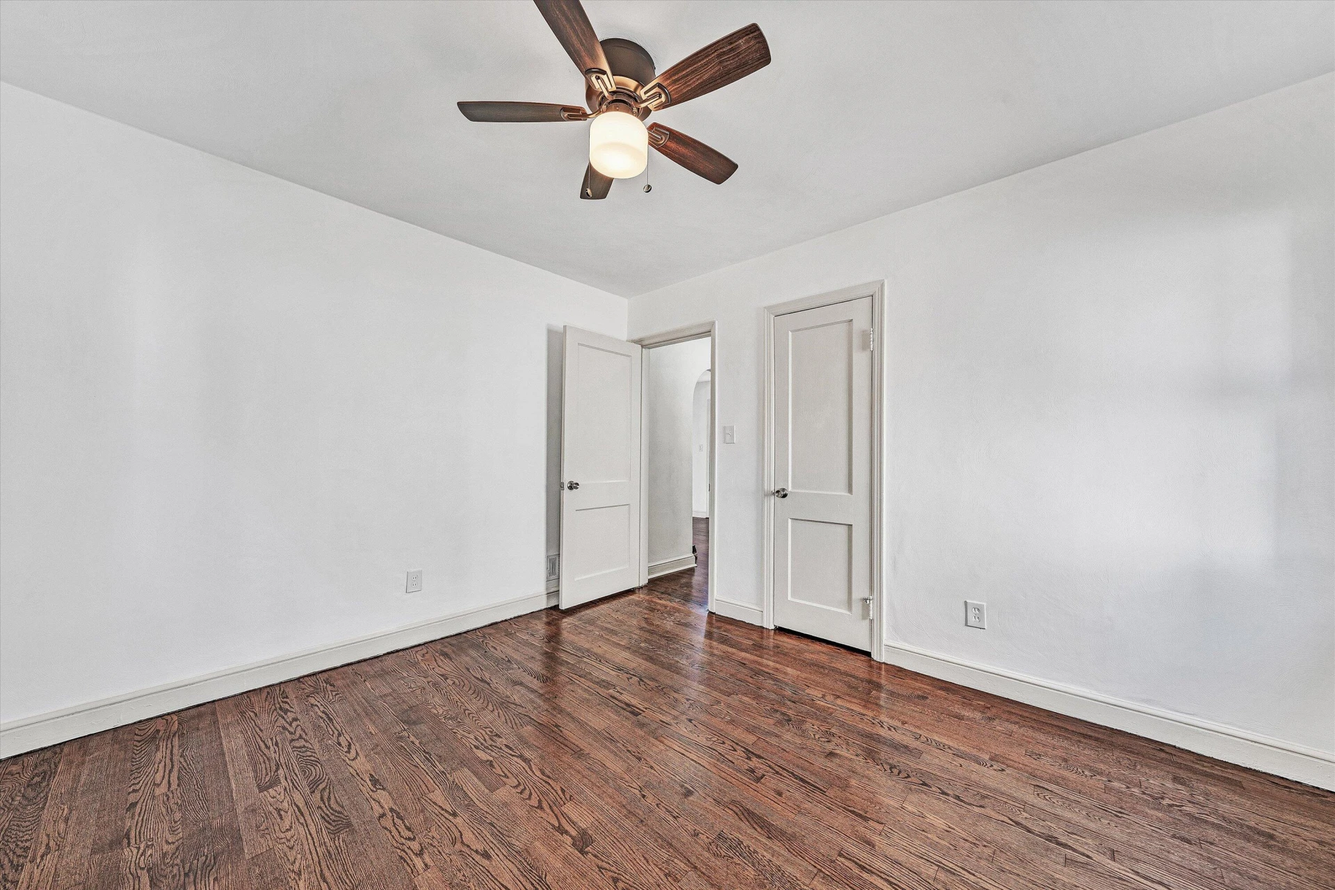 1930 Brandon AVE SW - Photo 23