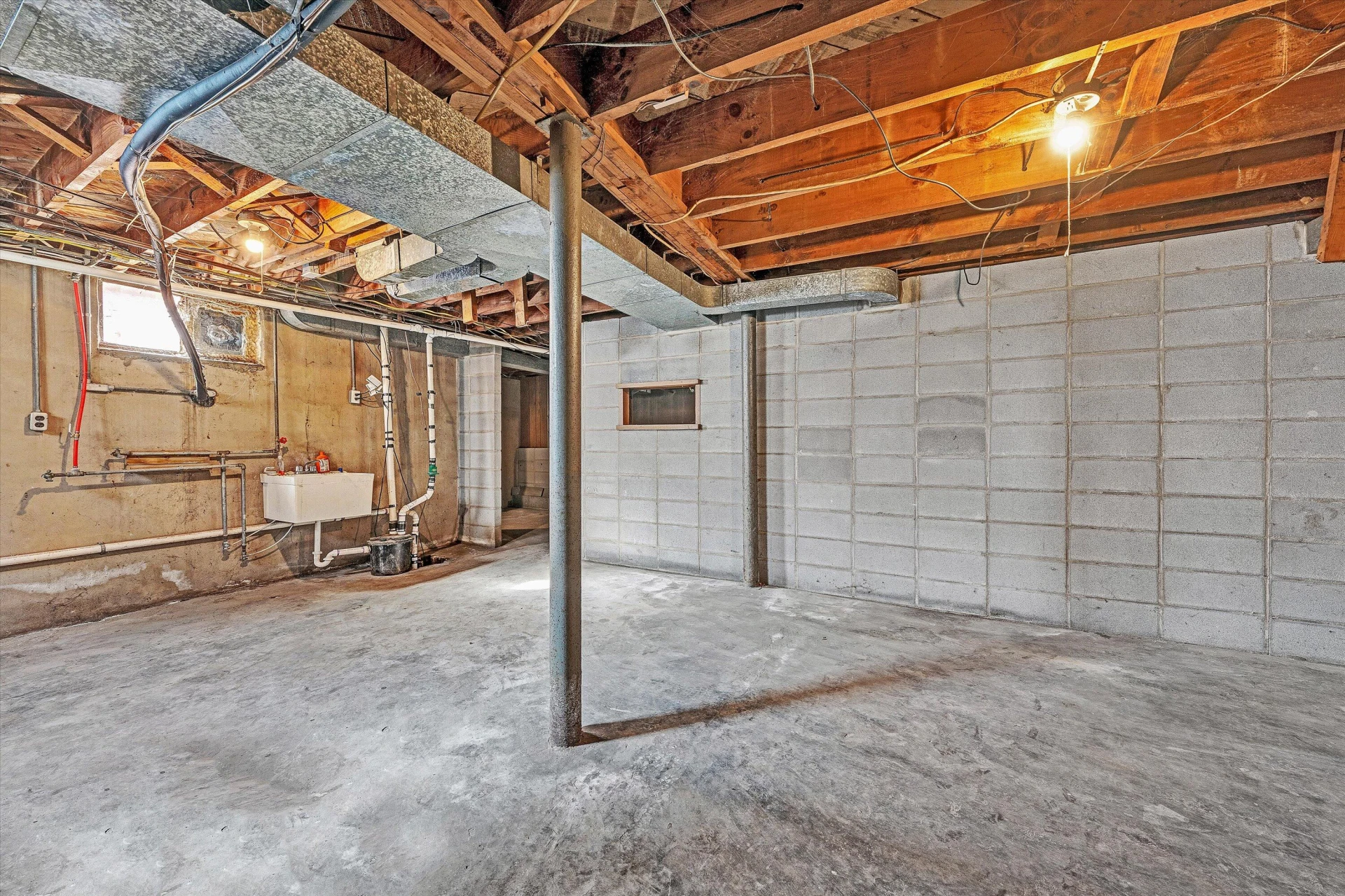 1930 Brandon AVE SW - Photo 36