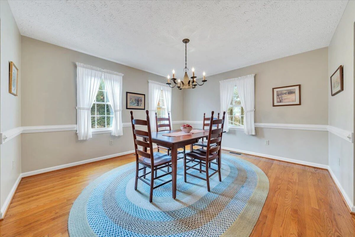109 Sherry May ST - Photo 16