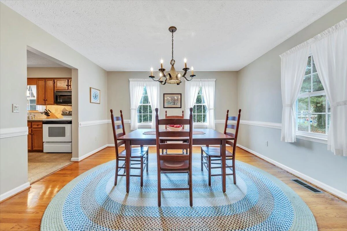 109 Sherry May ST - Photo 14