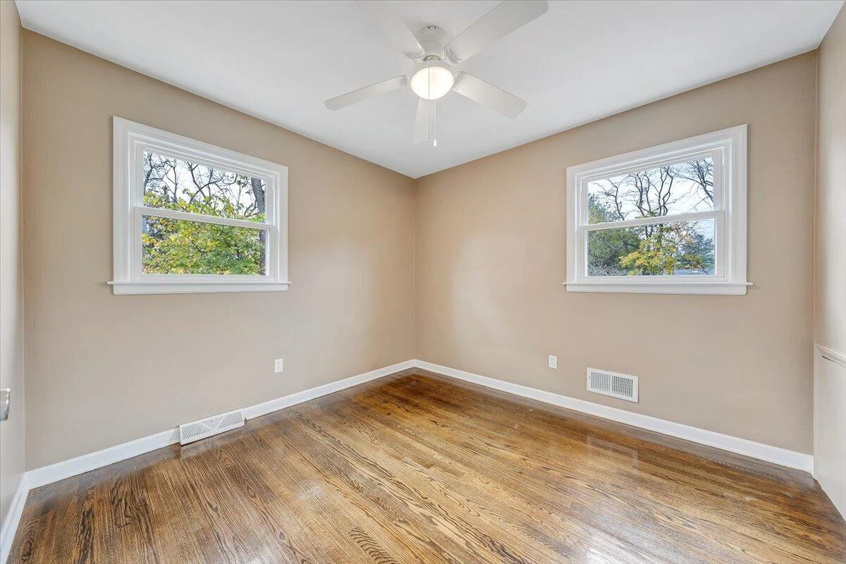 4451 Old Virginia ST NE - Photo 13
