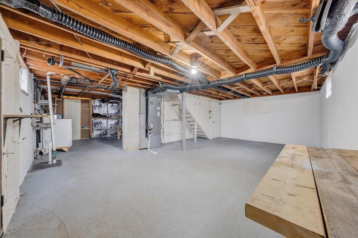 4451 Old Virginia ST NE - Photo 21