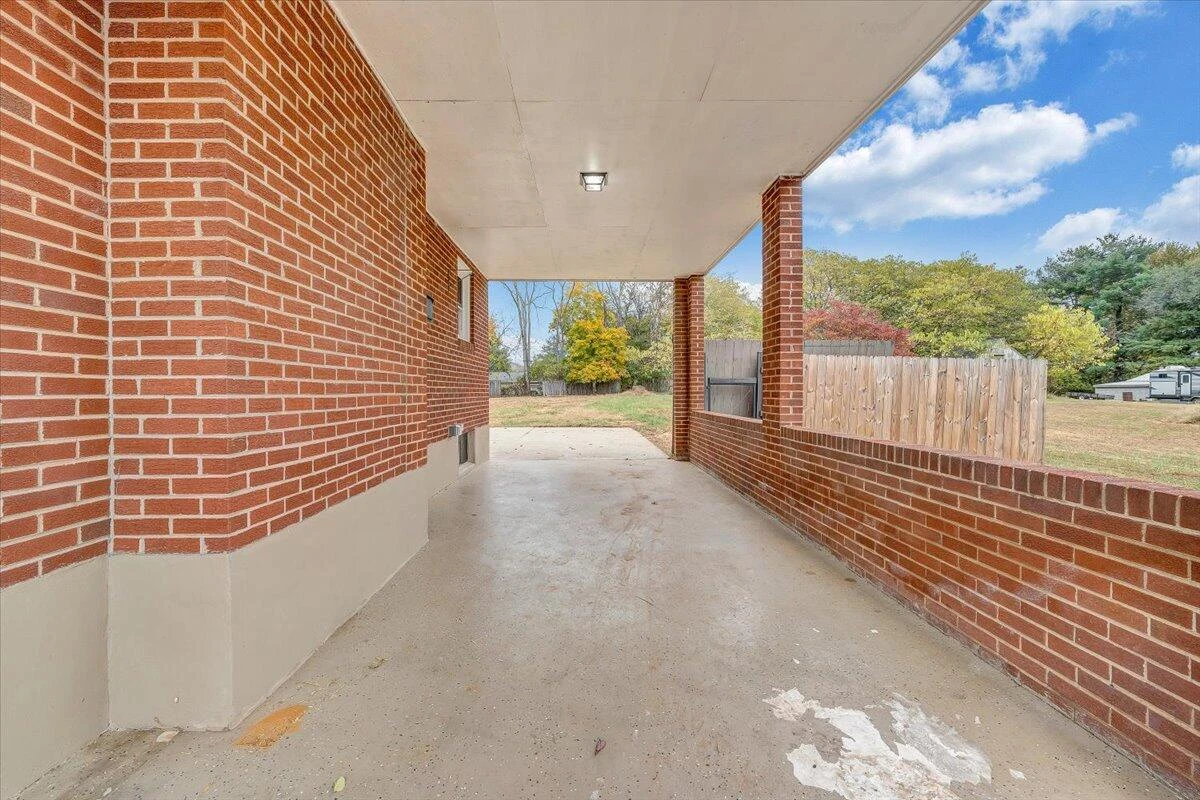 4451 Old Virginia ST NE - Photo 23